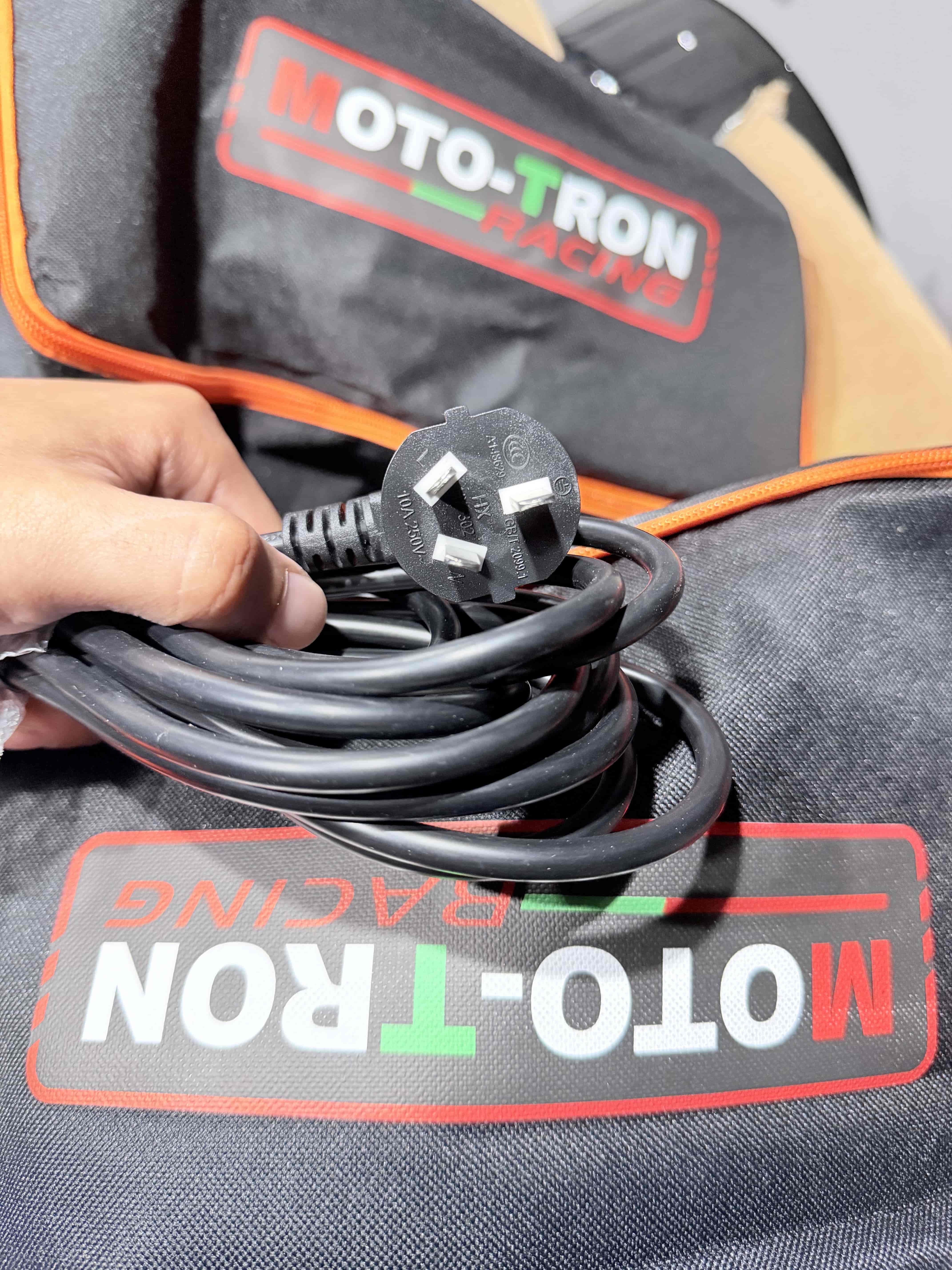 Moto-tron tyre warmer detail showing digital temperature controller